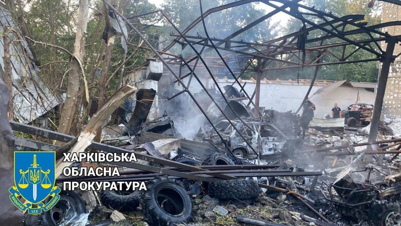 Последствия ракетного удара РФ по Харькову и области: повреждены завод, колледж, горели автомобили, - Офис генпрокурора 02