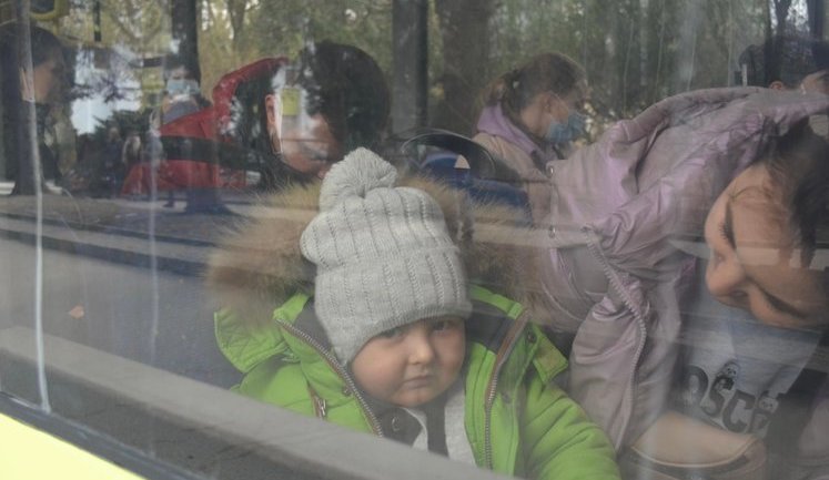 73 онкохворі дитини вирушили з України до Польщі на лікування, - Зеленська. ФОТОрепортаж