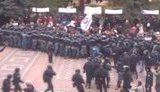 Штурм Рады: Забор снова сломан, но "Беркут" оттеснил людей от парламента. + ВИДЕО.