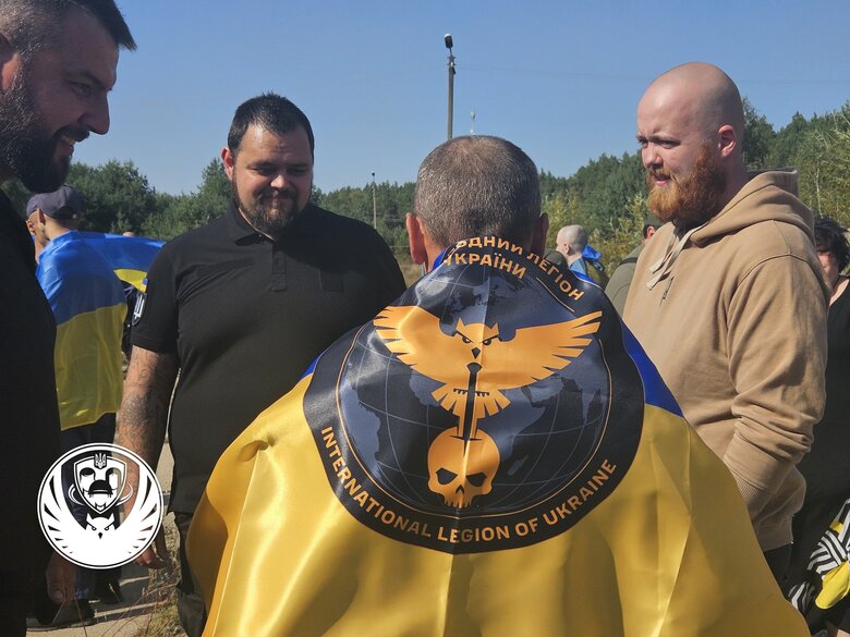 звільнені полонені