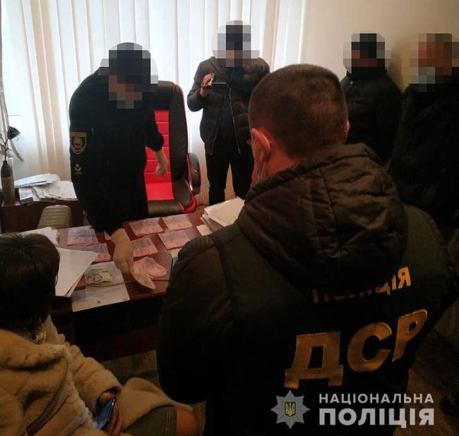 Чиновник Гоструда задержан на Донетчине за систематическое взяточничество, - Нацполиция 01