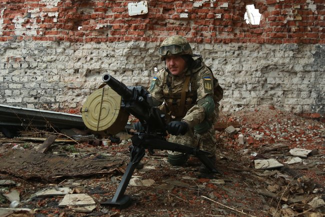 Особовий склад підрозділів вогневої підтримки відпрацював тактичні прийоми володіння штатним озброєнням у районі ООС 03