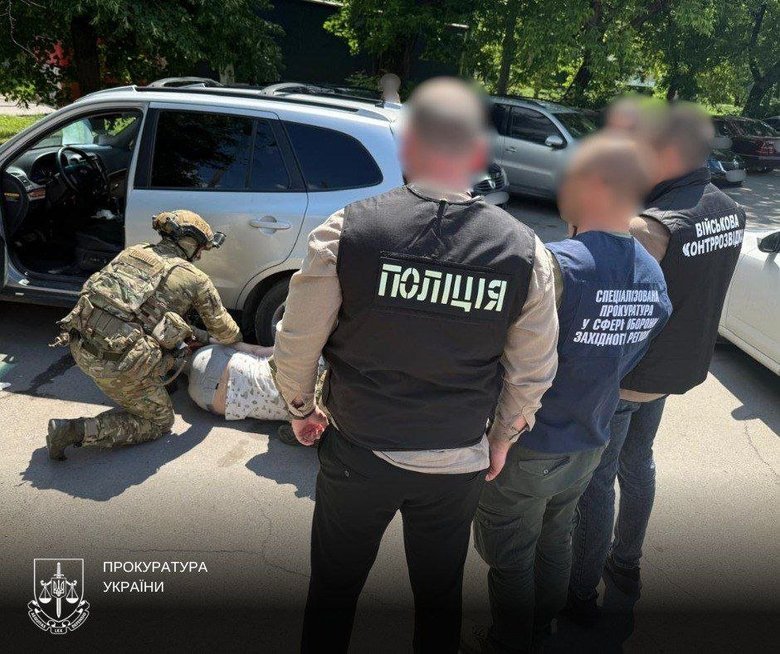 $800 за переведення в іншу частину: на Хмельниччині затримали заступника командира