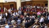 Оппозиция зафиксировала факты "кнопкодавства" в Раде. ВИДЕО