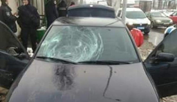 Woman, two children hit by car operated by foreigner under influence in Kyiv’s greater area. PHOTO