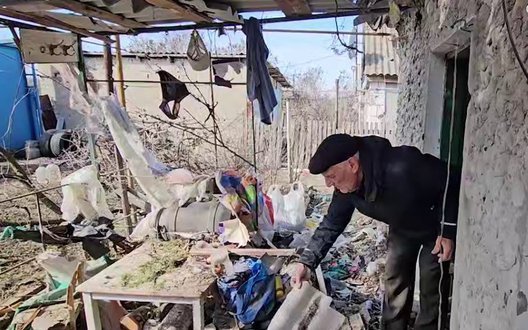 Дві людини загинули і дванадцять поранені внаслідок ударів РФ по Херсонщині