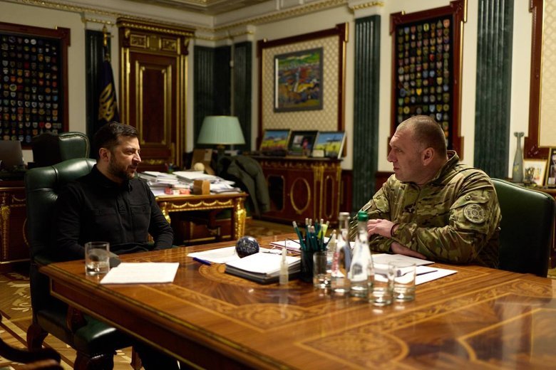 "Укрзалізниця" відправляє понад 30 "вагонів незламності" в регіони