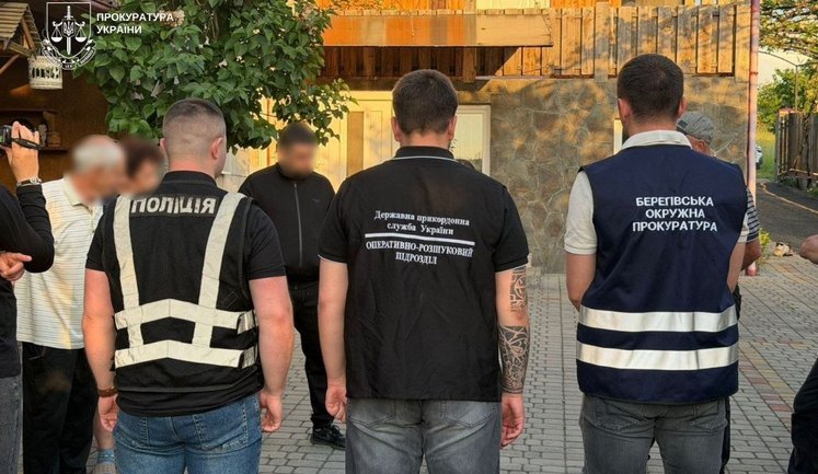 На Закарпатті викрили 6 схем переправлення ухилянтів за кордон. ФОТОрепортаж