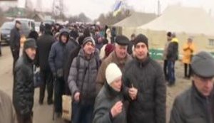 Личные данные переселенцев попали в руки коллекторов. ВИДЕО