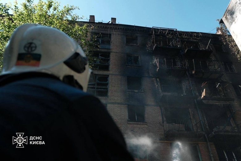 Наслідки удару РФ по Києву: Зеленський розповів подробиці