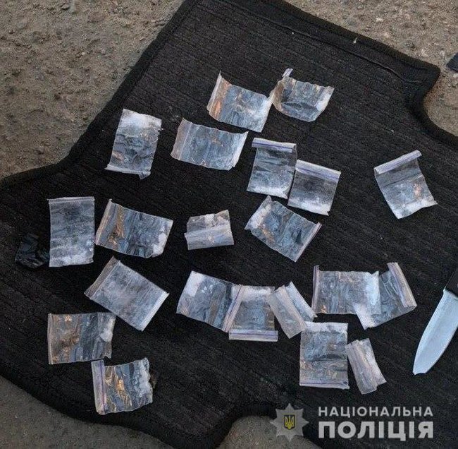 Организованная группа, сбывавшая амфетамин, ликвидирована в Кривом Роге, - Нацполиция 05
