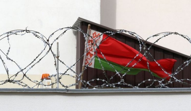 Санкции ЕС против Беларуси продлены еще на год