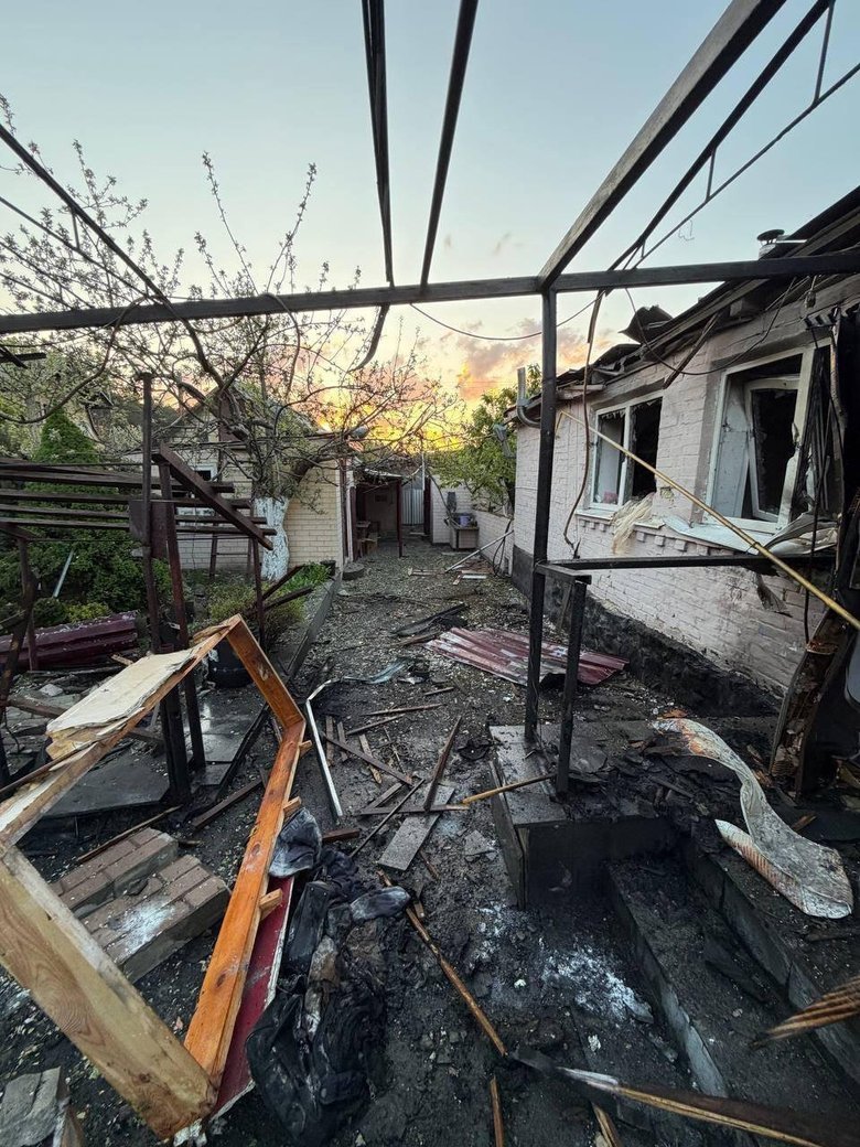 Нічна атака дронів на Київщину: у Фастівському районі пошкоджено дитсадок і житло