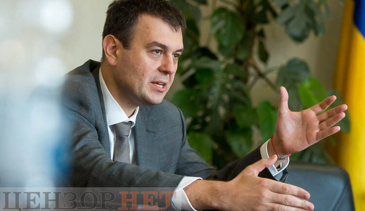 "Правоохоронці не витримали тиску злочинців": Гетманцев про відновлення виробництва нелегальних сигарет