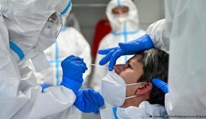 В Германии хотят отменить бесплатные тесты на COVID-19: "Нецелесообразно"