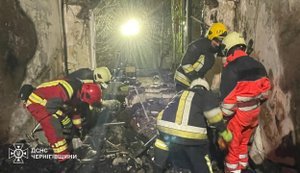 Аварійно-пошукові роботи на місці атаки РФ у Чернігові завершено, - ДСНС. ФОТОрепортаж