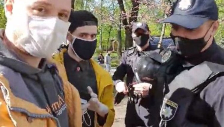 Патрульний, який перешкоджав професійній діяльності журналіста "Громадського" Кутєпова, постане перед судом, - Офіс Генпрокурора