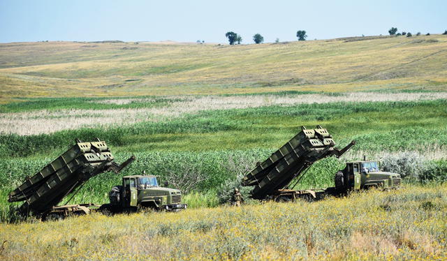 Бригадні тактичні навчання ВДВ відбуваються в 4 регіонах України 06