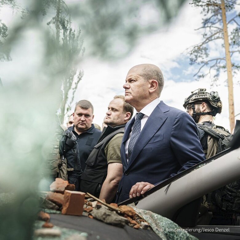 Ирпень – символ невероятной жестокости российской войны и бессмысленного насилия, – Шольц 01