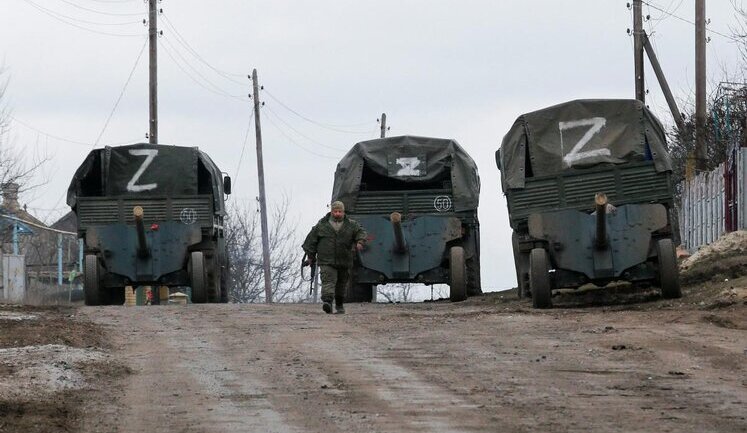Russia appears to launch new offensive in Ukraine amid peace talks – The New York Times
