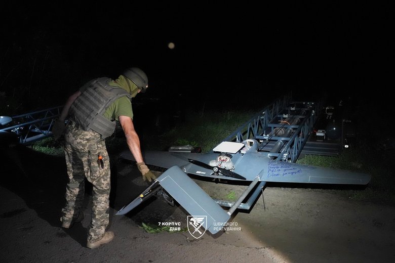 Як воїни 7 корпусу ДШВ готують дрони до ударів по рашистах