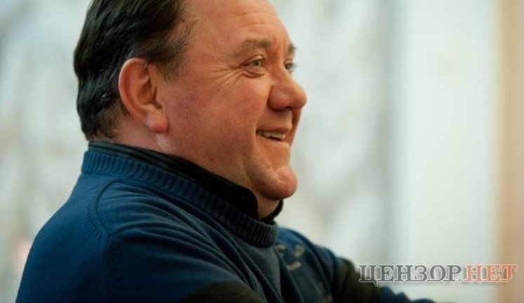 «Свободівець» Богдан Бенюк: У Партії регіонів теж громадяни України. Значить, з ними можна і співати, і чарку пити
