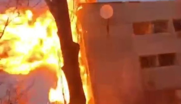 Occupier filmed Ukrainian Middle Strike drone hitting the Russians’ deployment site: "What f#ck is this!!! I was there! Good thing I got hell out of there!". VIDEO