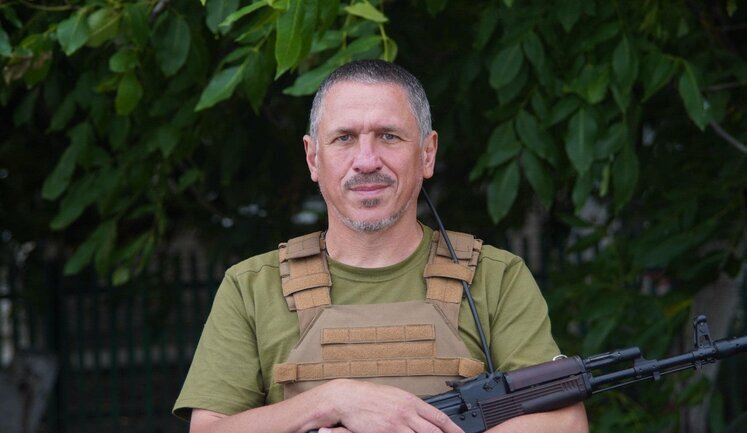 З Антарктиди на фронт: офіцер 28-ї ОМБр Андрій Зотов перетнув світ, щоб обороняти Батьківщину. ФОТОрепортаж