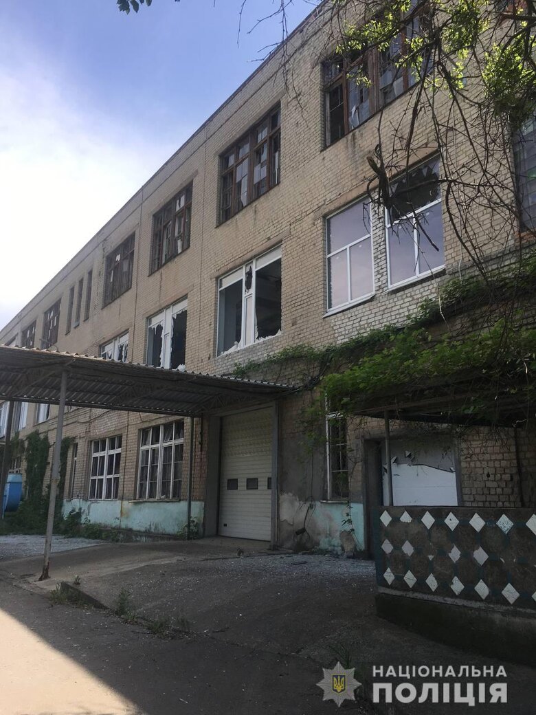 За добу росіяни обстріляли 12 населених пунктів Донеччини. Є загиблі та поранені, - Нацполіція 06