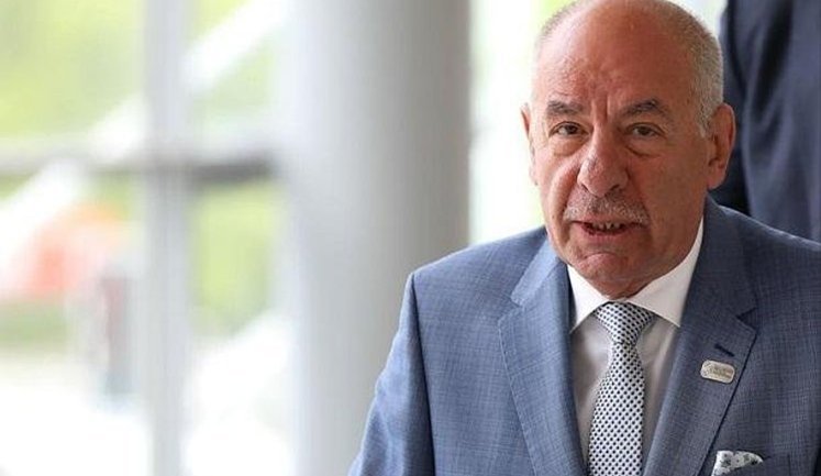 Президент Угорщини Шуйок погодився піти у відставку на вимогу уряду Мадяра