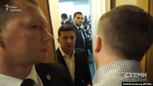 Олігарх Пінчук проводить конфіденційні зустрічі з вищим політичним керівництвом країни, - Схеми 41