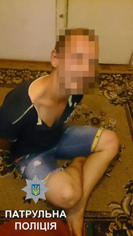 нападение хмельницкий нож патрульные