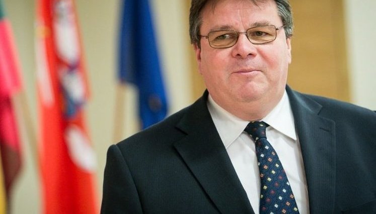 Крим - не "спірна територія", Apple не варто маніпулювати мовою міжнародного права, - Лінкявічюс