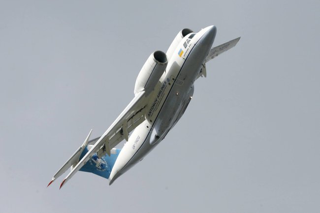 Авиалинии Антонова вернут в коммерческую эксплуатацию самолет Ан-74Т 01