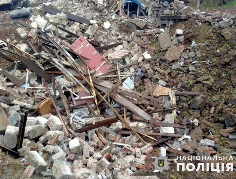 Минулої доби окупанти здійснили 15 вогневих атак на Донеччину. Бахмут обстріляно із Градів, - Нацполіція 04