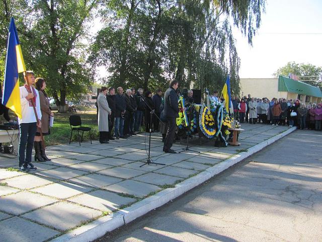Rescuer Volodymyr Sytnyk, who was kidnapped and killed by Donbas occupants in 2014, buried in Cherkasy region, - State Emergency Service 02 Rescuer Volodymyr Sytnyk, who was kidnapped and killed by Donbas occupants in 2014, buried in Cherkasy region, - State Emergency Service 02