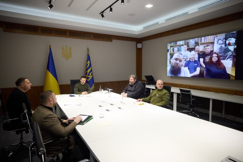 Зеленський поспілкувався з учасниками Української антарктичної експедиції 02