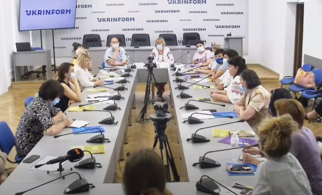 Медсестра Марина Чуйкова, яка пробула в полоні 655 днів: Ми захищали Україну в окупації без зброї в руках, але держава цього бачити і знати не хоче 01