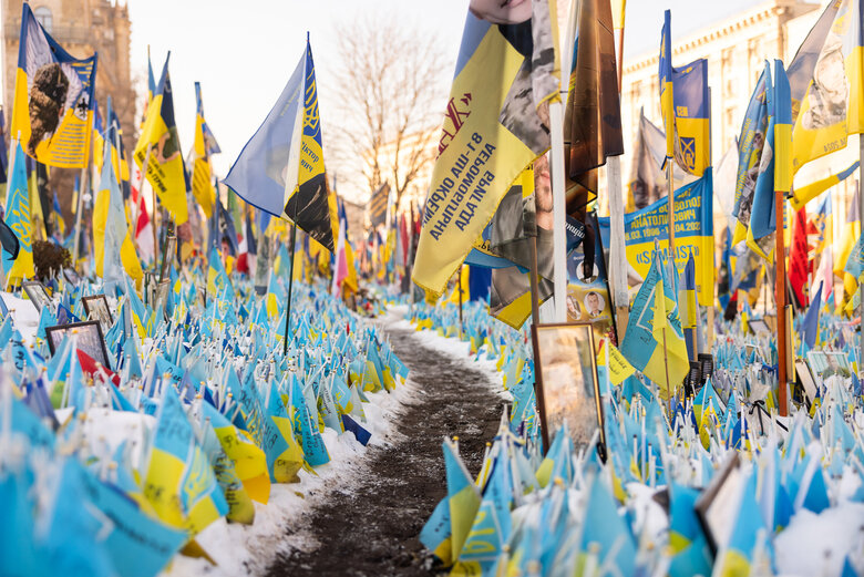 Зеленский и мировые лидеры почтили память погибших защитников Украины на третью годовщину вторжения