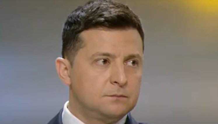 Зеленский о ренте на добычу руды: зарабатывать 200-300% за счет недр мы не дадим