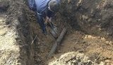 На Донбассе раскопали нелегальный трубопровод на границе с Россией. ФОТОрепортаж