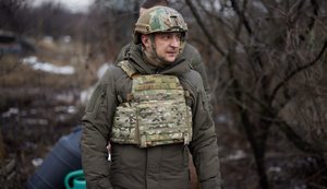 Зеленский и Ермак посетят Донбасс на фоне обострения, - СМИ