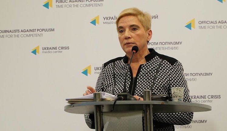 Рассмотрение иска НАПК к Соломатиной назначено на 12 апреля