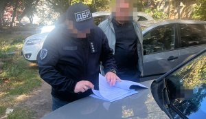 Чиновник воинской части из Николаевской области разворовал сотни тонн топлива, предназначенного для ВСУ. Ущерб государству - более 24 млн грн, - ГБР. ФОТОРЕПОРТАЖ