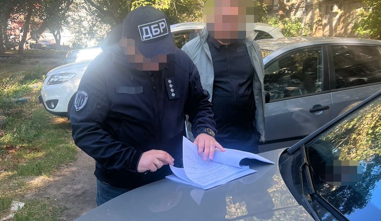 Чиновник воинской части из Николаевской области разворовал сотни тонн топлива, предназначенного для ВСУ. Ущерб государству - более 24 млн грн, - ГБР. ФОТОРЕПОРТАЖ