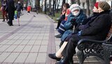 У віковій групі "70+" від COVID-19 вмирає кожен 10-й із тих, хто підхопив вірус, - ЦГЗ
