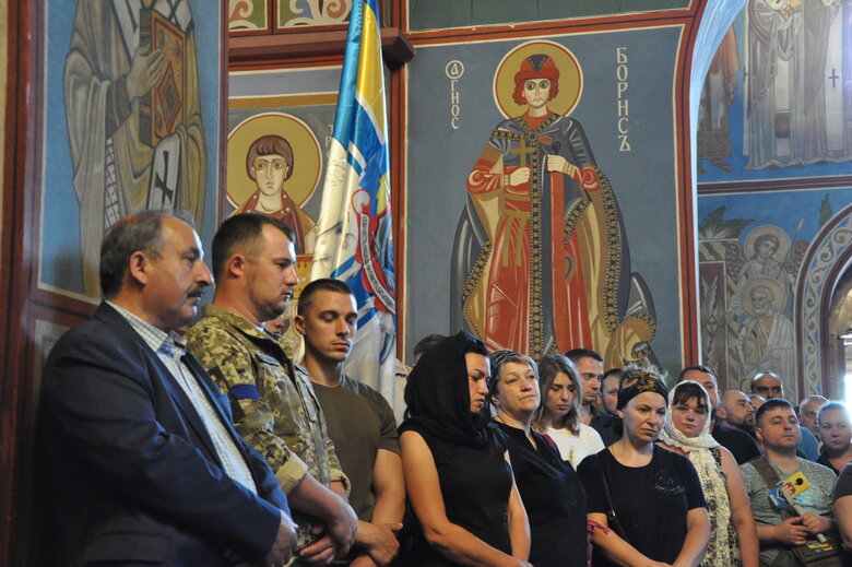 З телеведучим та військовим Карімом Гуламовим, який загинув у бою з російськими окупантами, попрощались у Києві 39