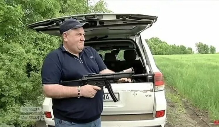 Тричі завдавав кульових поранень, - ЗМІ знайшли фермера, в якого стріляв аграрій Поворознюк. ВIДЕО