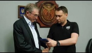Великий друг України отримав нагороду від ГУР