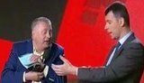 Жириновский подарил миллиардеру Прохорову часы за 3 тыс. рублей: Несчастный миллиардер. У него даже часов нет. ВИДЕО.